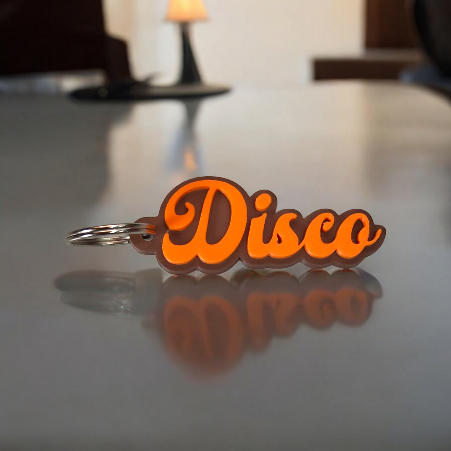 leutelhanger met naam vintage retro bruin oranje