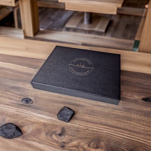 Premium gepersonaliseerde sleutelhanger met naam in luxe verpakking