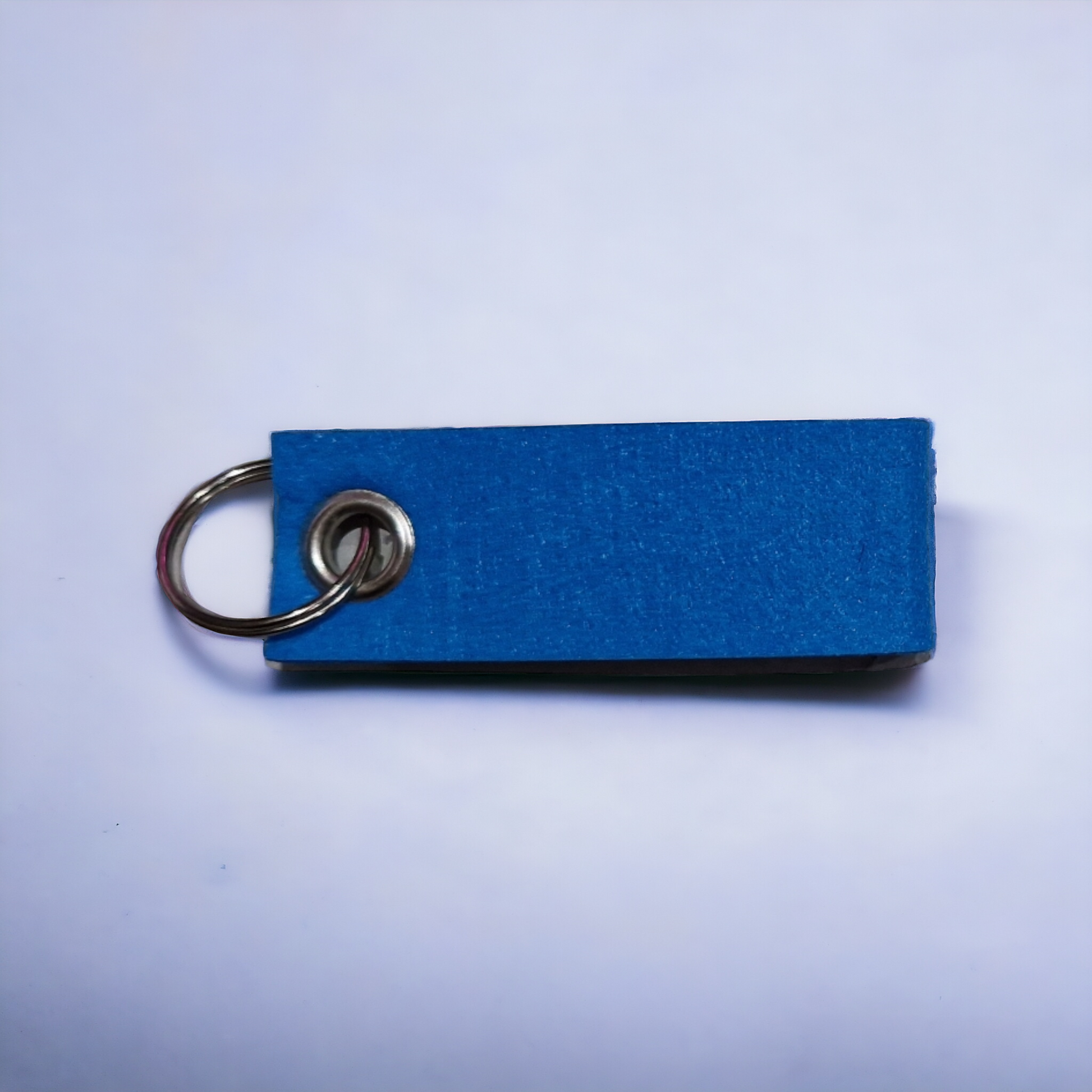 vilt sleutelhanger blauw
